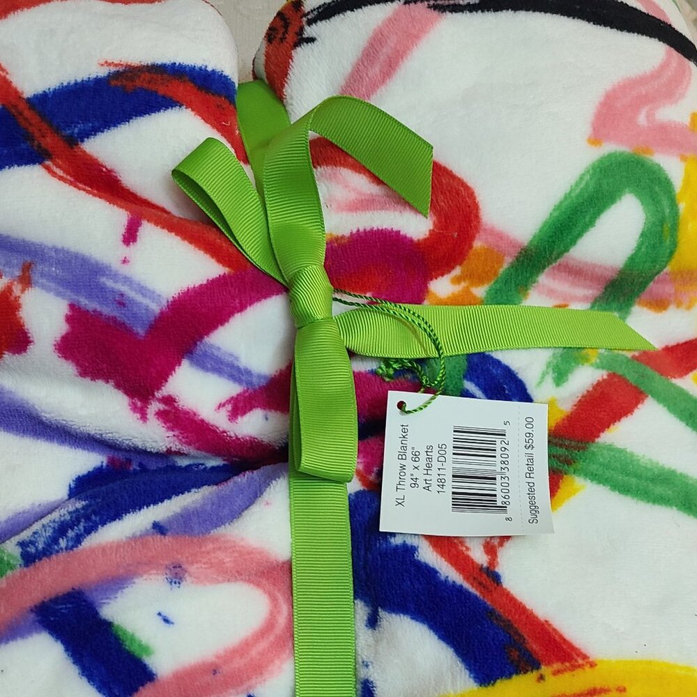 New With Tags Vera Bradley Colorful XL Throw Blanket Art Hearts 94 by 66